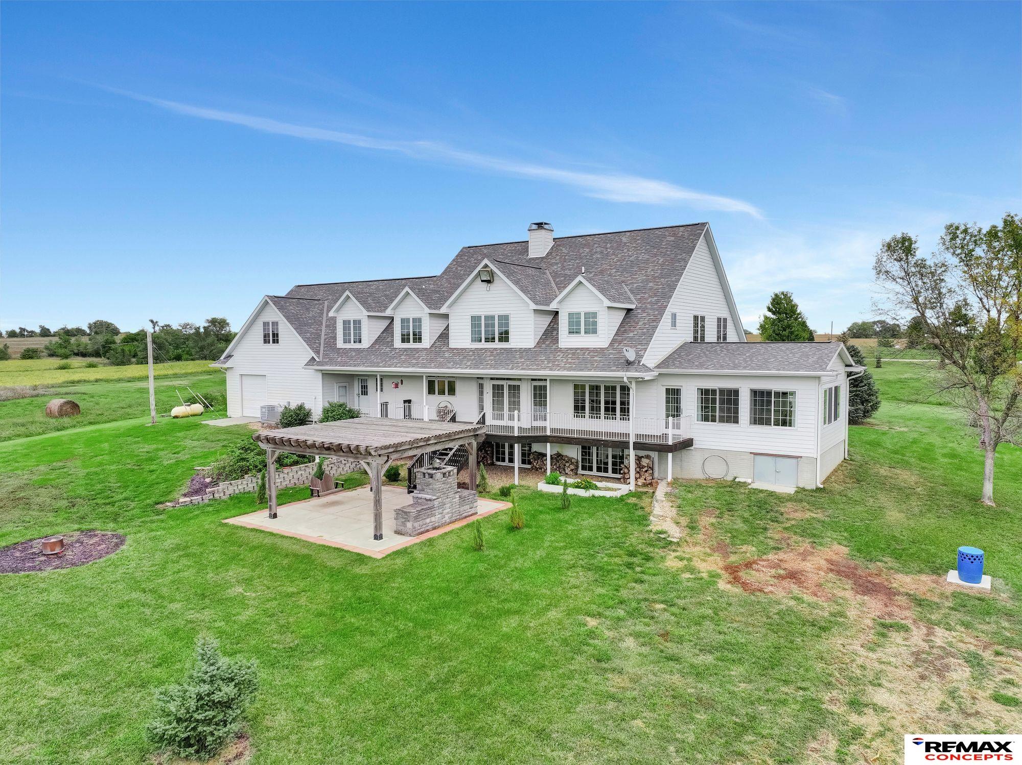 Roca, Nebraska, 68430, United States, 7 Bedrooms Bedrooms, ,4 BathroomsBathrooms,Residential,Active,1954025