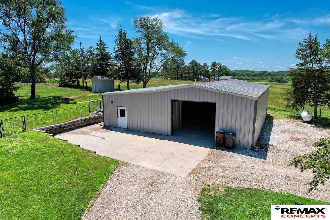 Lincoln, Nebraska, 68523, United States, 5 Bedrooms Bedrooms, ,5 BathroomsBathrooms,Residential,Active,1884993