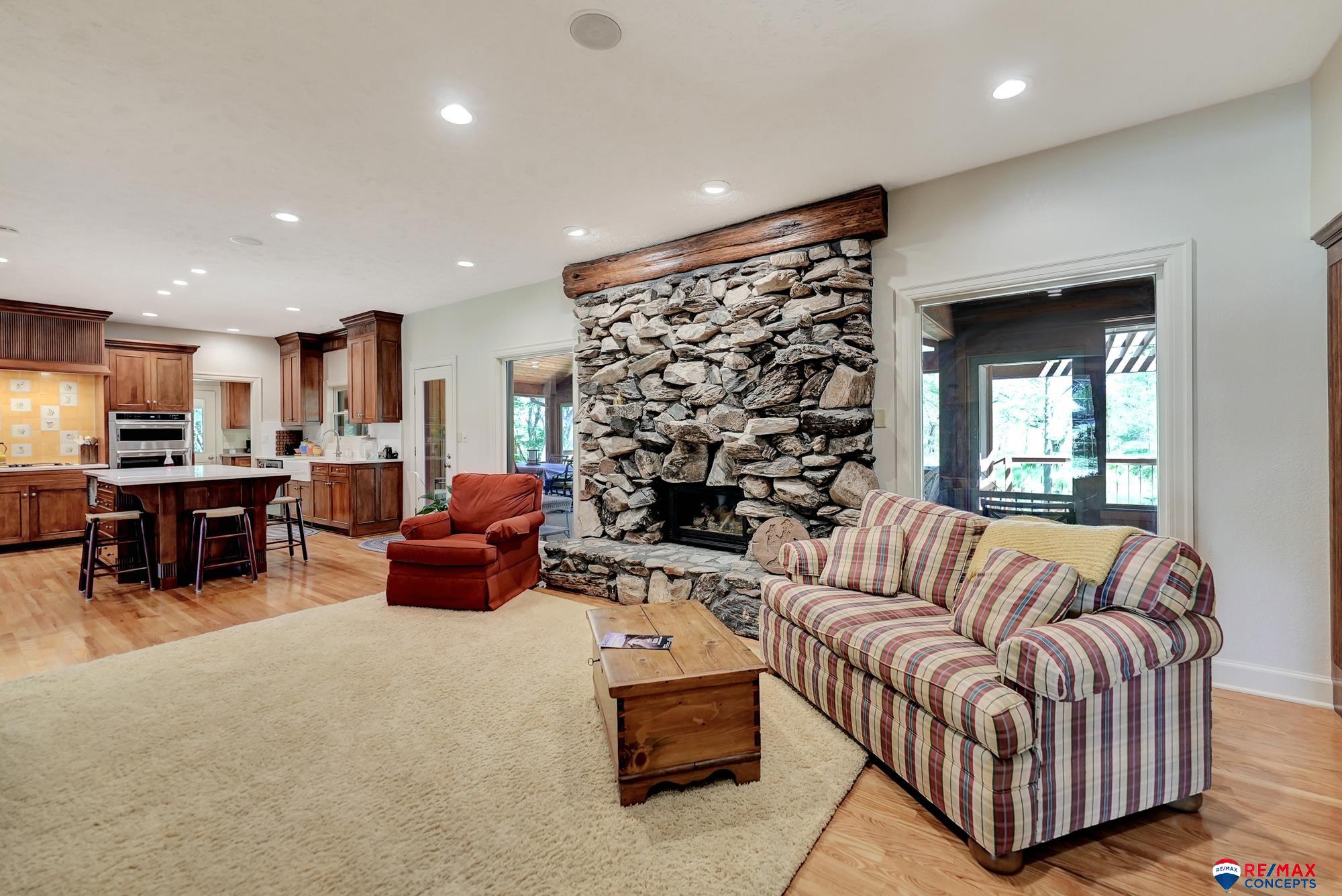Lincoln, Nebraska, 68520, United States, 3 Bedrooms Bedrooms, ,5 BathroomsBathrooms,Residential,Active,1820460