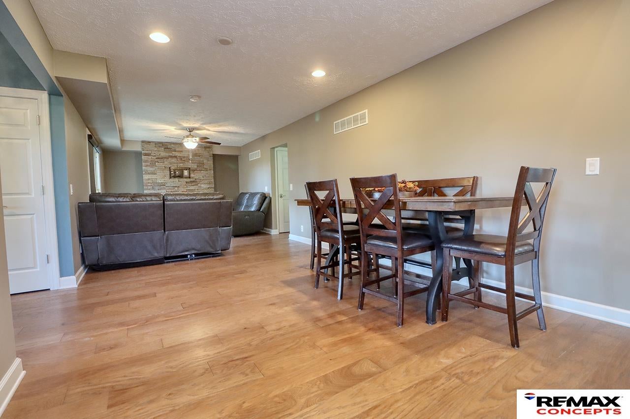 Lincoln, Nebraska, 68523, United States, 5 Bedrooms Bedrooms, ,5 BathroomsBathrooms,Residential,Active,1884993