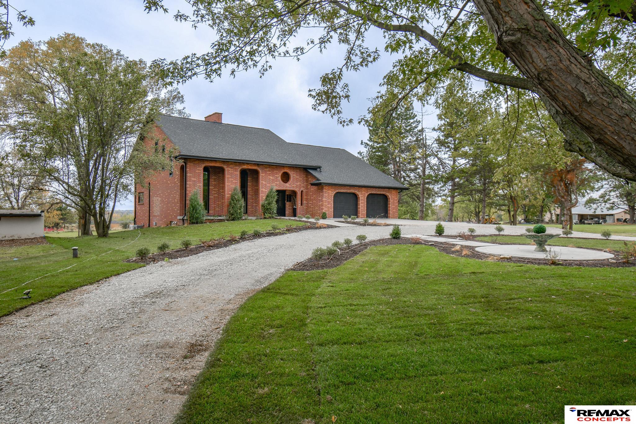 Denton, Nebraska, 68339, United States, 4 Bedrooms Bedrooms, ,5 BathroomsBathrooms,Residential,Active,1993967