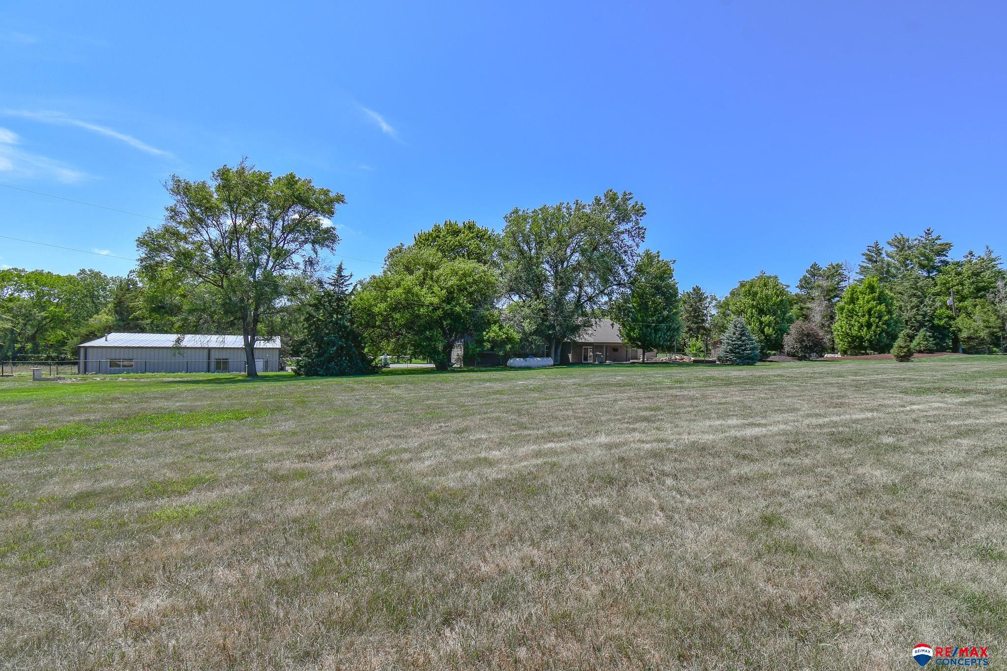 Lincoln, Nebraska, 68523, United States, 5 Bedrooms Bedrooms, ,5 BathroomsBathrooms,Residential,Active,1884993