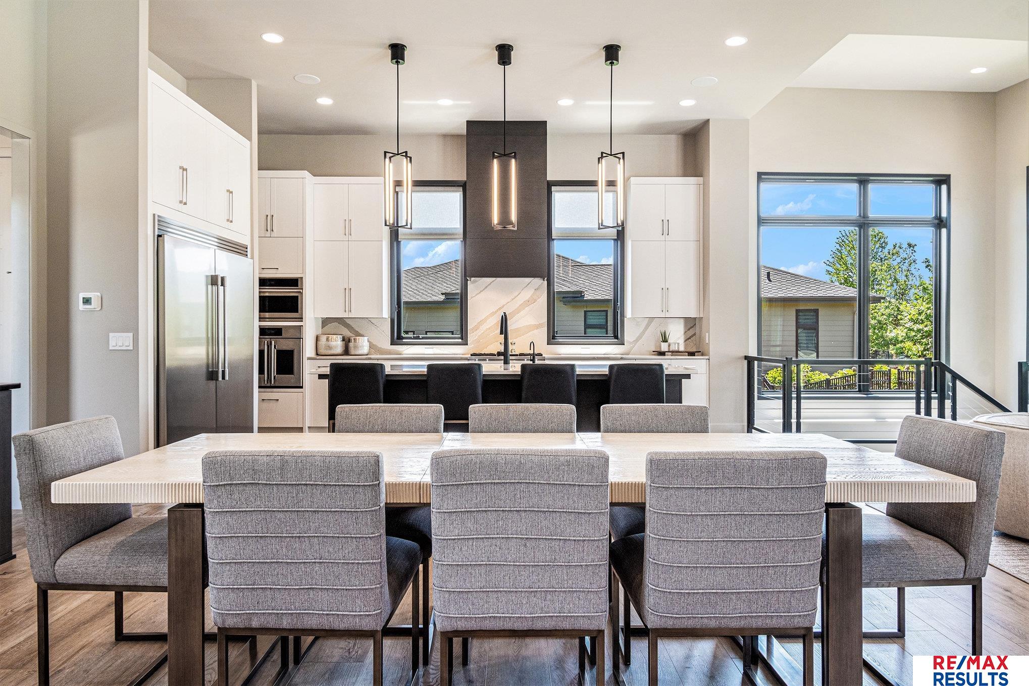 Elkhorn, Nebraska, 68022, United States, 5 Bedrooms Bedrooms, ,7 BathroomsBathrooms,Residential,Pending,1953673