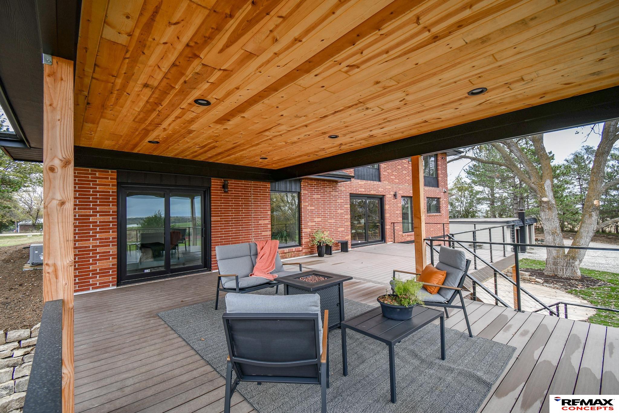 Denton, Nebraska, 68339, United States, 4 Bedrooms Bedrooms, ,5 BathroomsBathrooms,Residential,Active,1993967