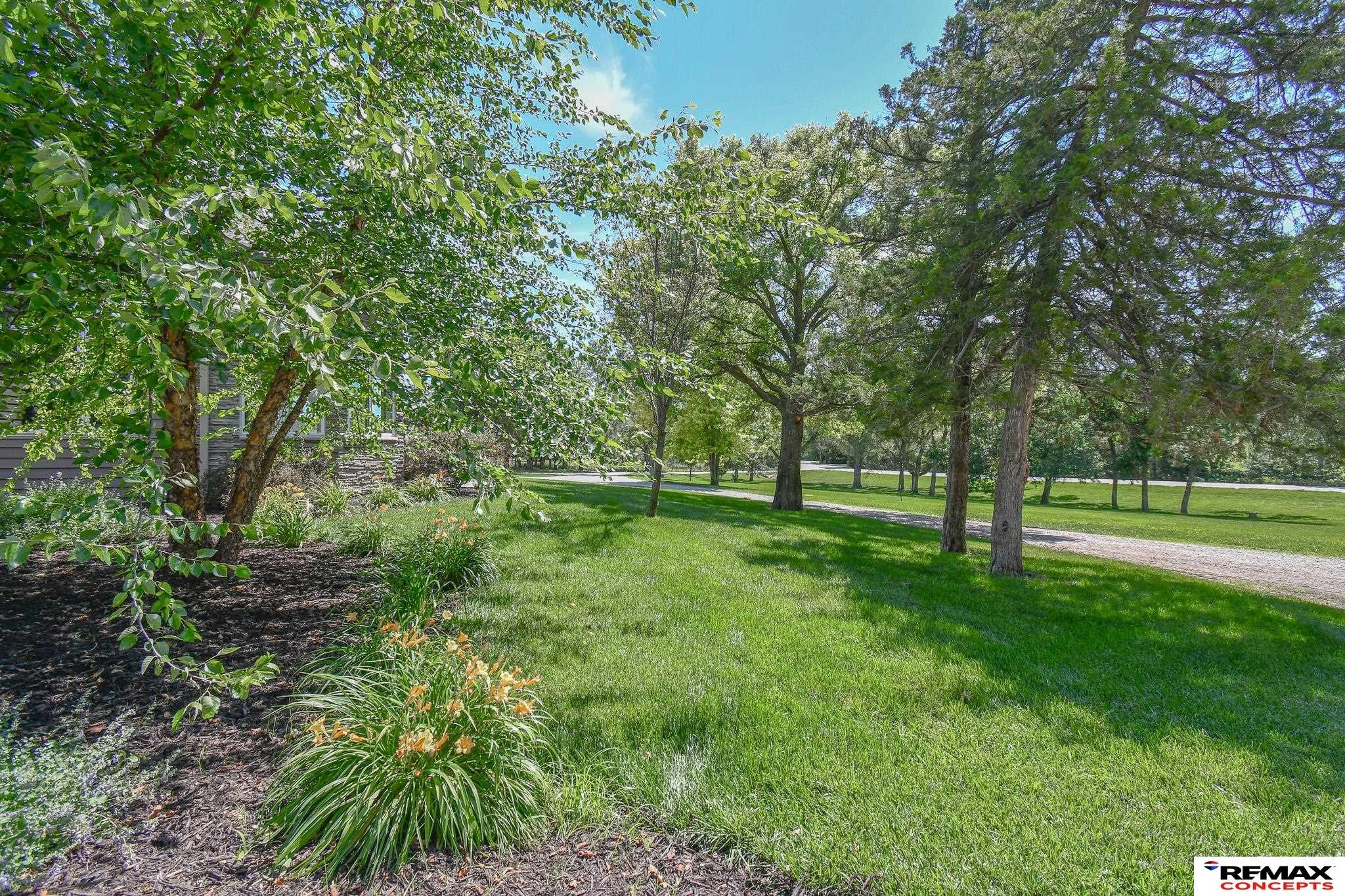 Lincoln, Nebraska, 68523, United States, 5 Bedrooms Bedrooms, ,5 BathroomsBathrooms,Residential,Active,1884993