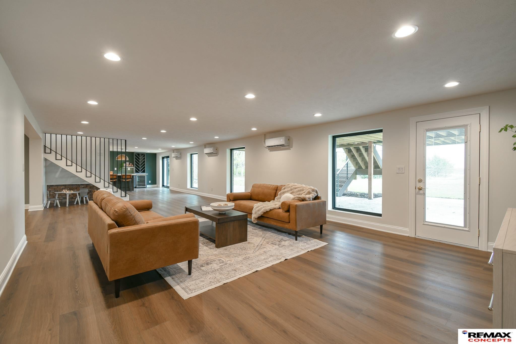 Denton, Nebraska, 68339, United States, 4 Bedrooms Bedrooms, ,5 BathroomsBathrooms,Residential,Active,1993967