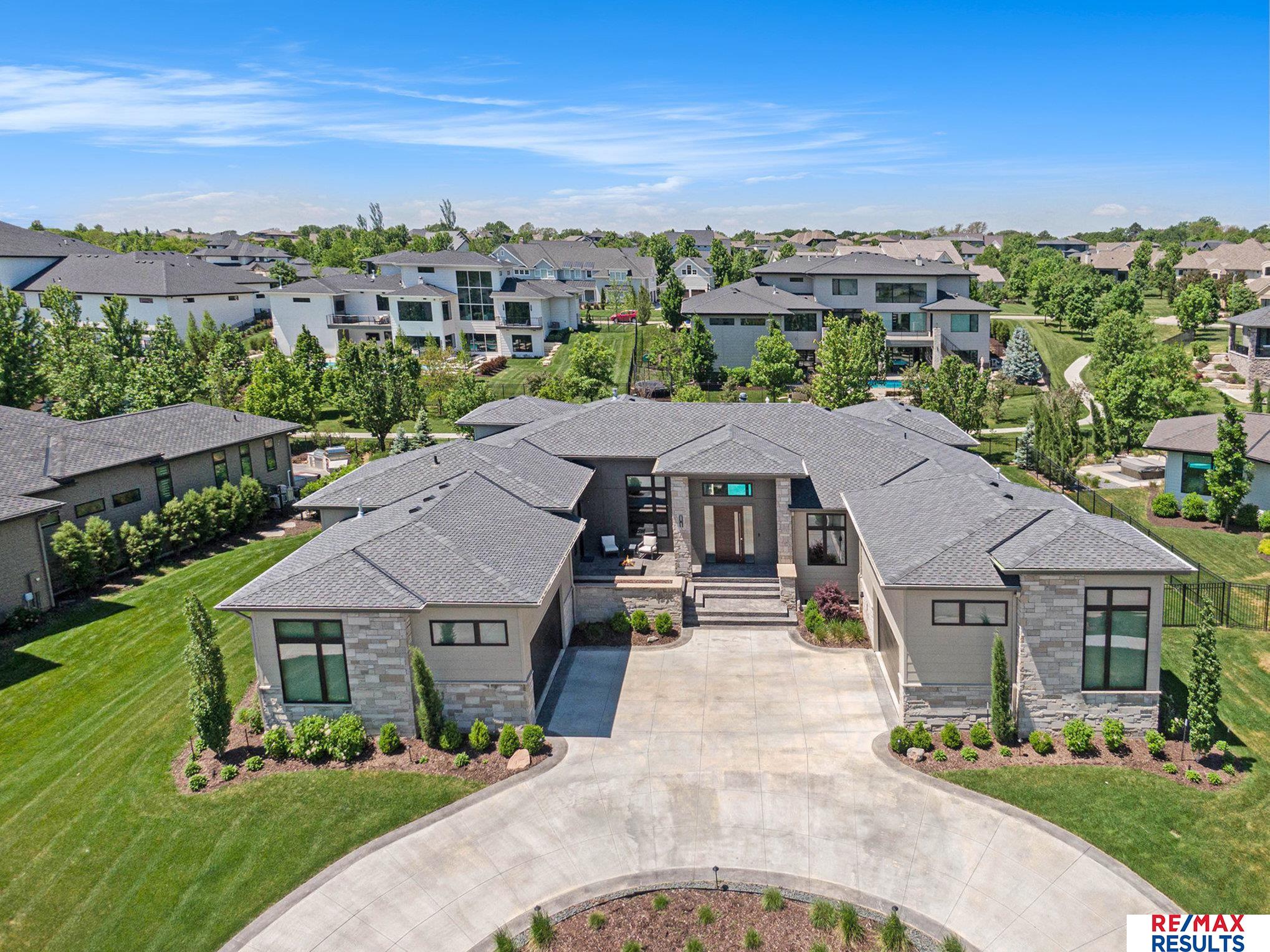 Elkhorn, Nebraska, 68022, United States, 5 Bedrooms Bedrooms, ,7 BathroomsBathrooms,Residential,Pending,1953673