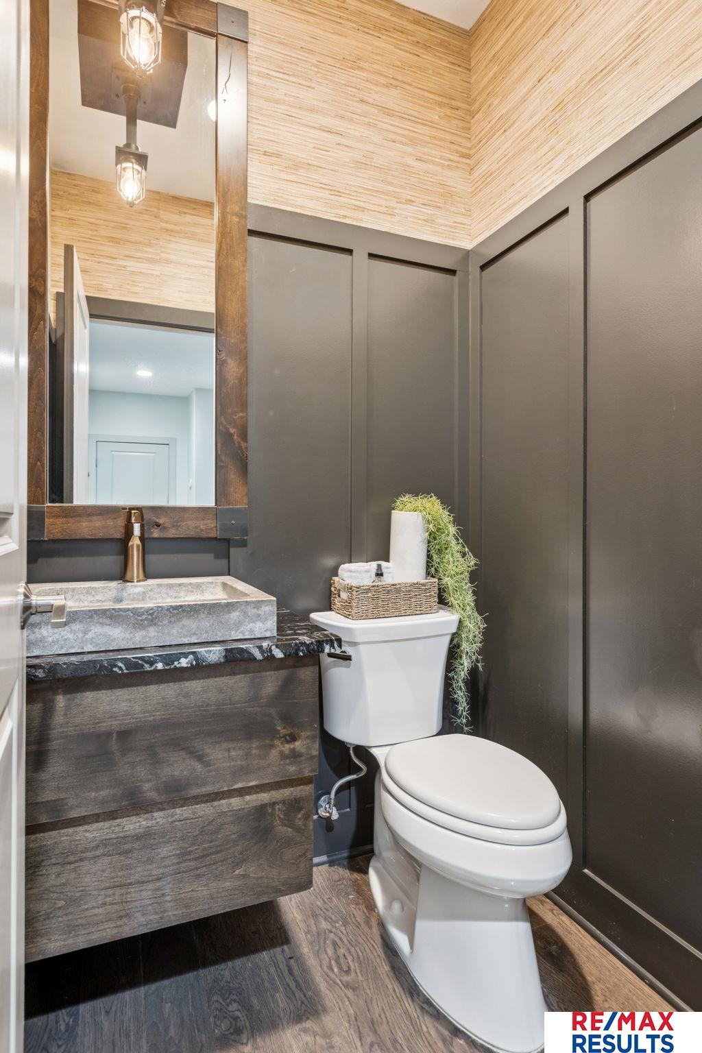 Omaha, Nebraska, 68022, United States, 5 Bedrooms Bedrooms, ,5 BathroomsBathrooms,Residential,Active,1965857