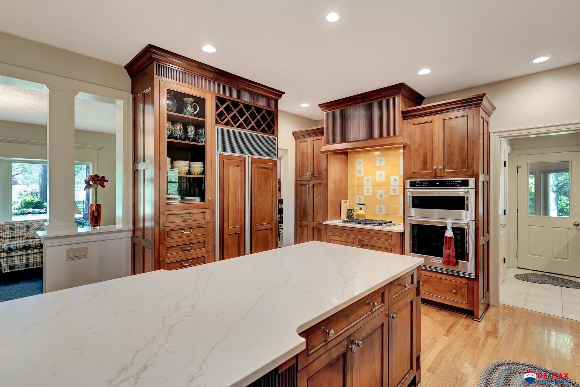 Lincoln, Nebraska, 68520, United States, 3 Bedrooms Bedrooms, ,5 BathroomsBathrooms,Residential,Active,1820460