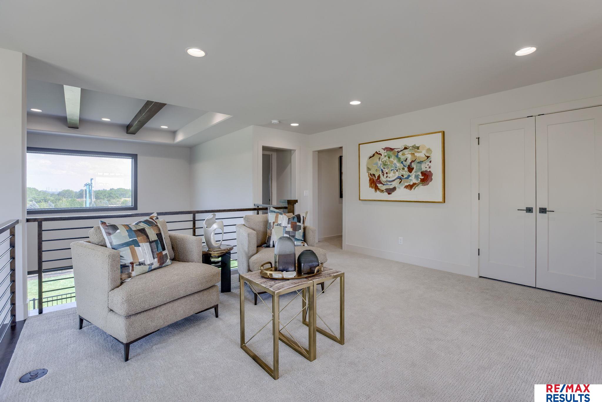 Omaha, Nebraska, 68022, United States, 5 Bedrooms Bedrooms, ,5 BathroomsBathrooms,Residential,Active,2008923