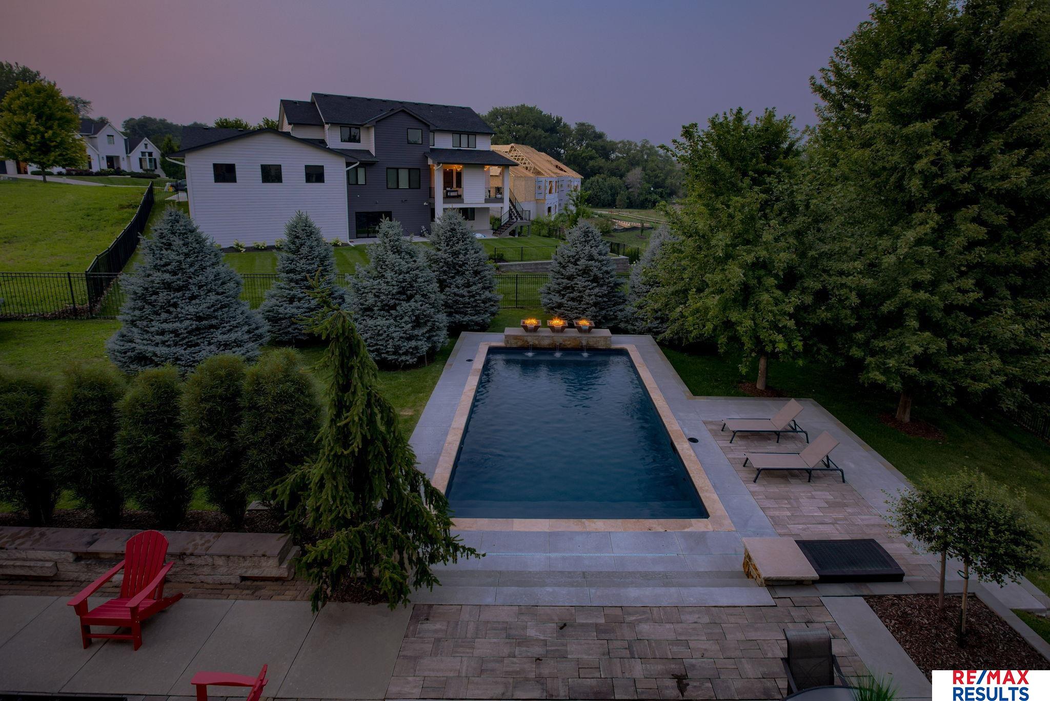 Omaha, Nebraska, 68022, United States, 5 Bedrooms Bedrooms, ,4 BathroomsBathrooms,Residential,Active,1905352