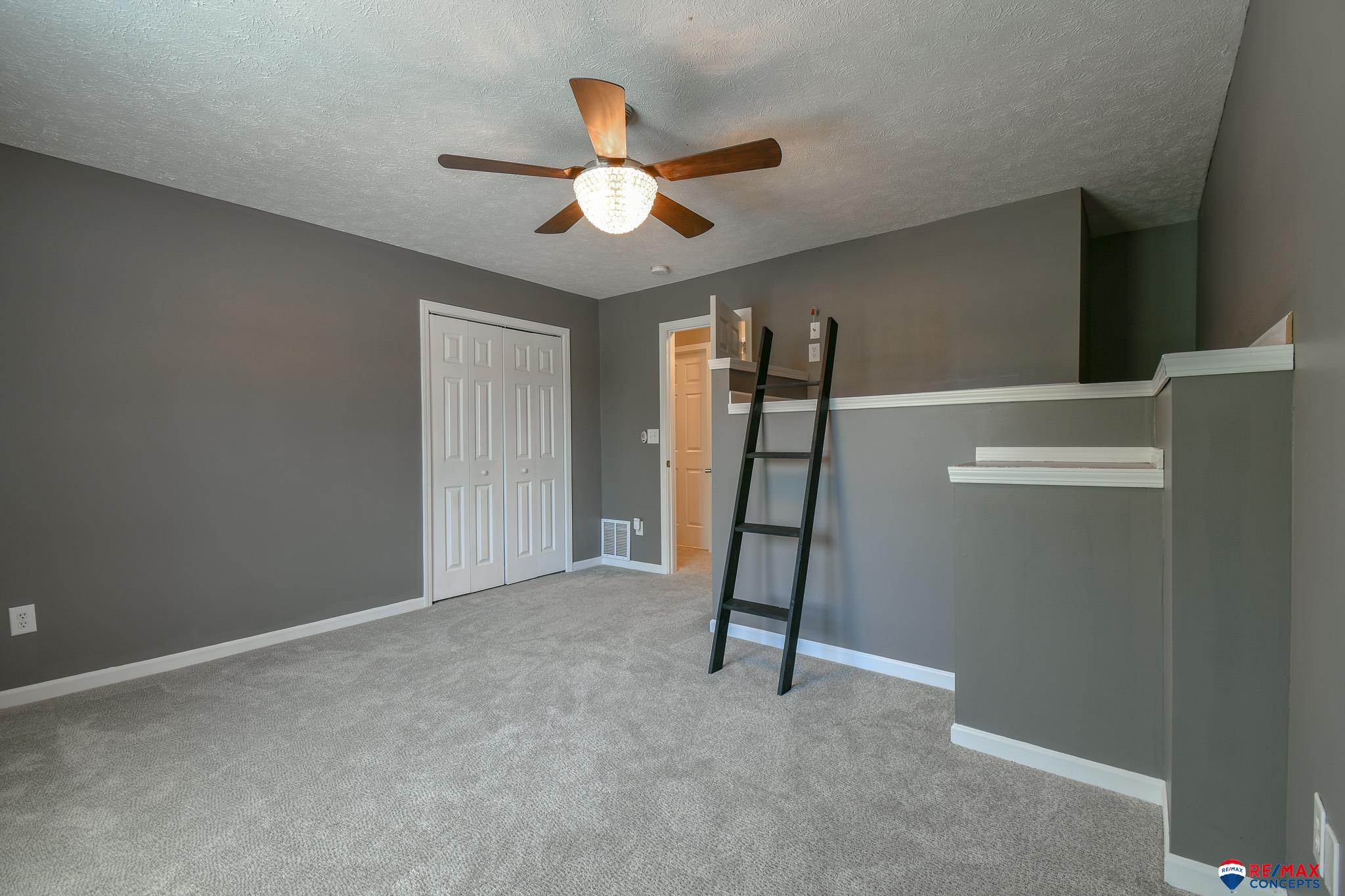 Lincoln, Nebraska, 68523, United States, 5 Bedrooms Bedrooms, ,5 BathroomsBathrooms,Residential,Active,1884993