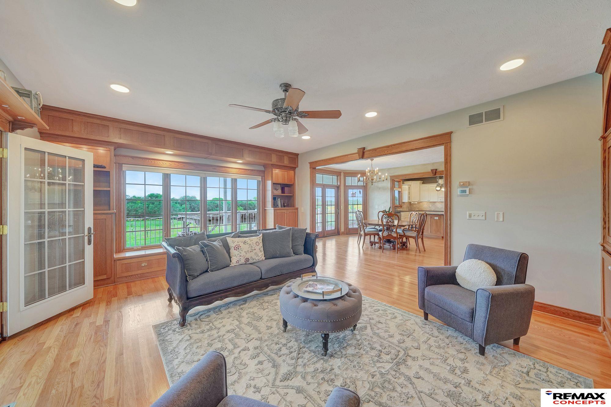 Roca, Nebraska, 68430, United States, 7 Bedrooms Bedrooms, ,4 BathroomsBathrooms,Residential,Active,1954025