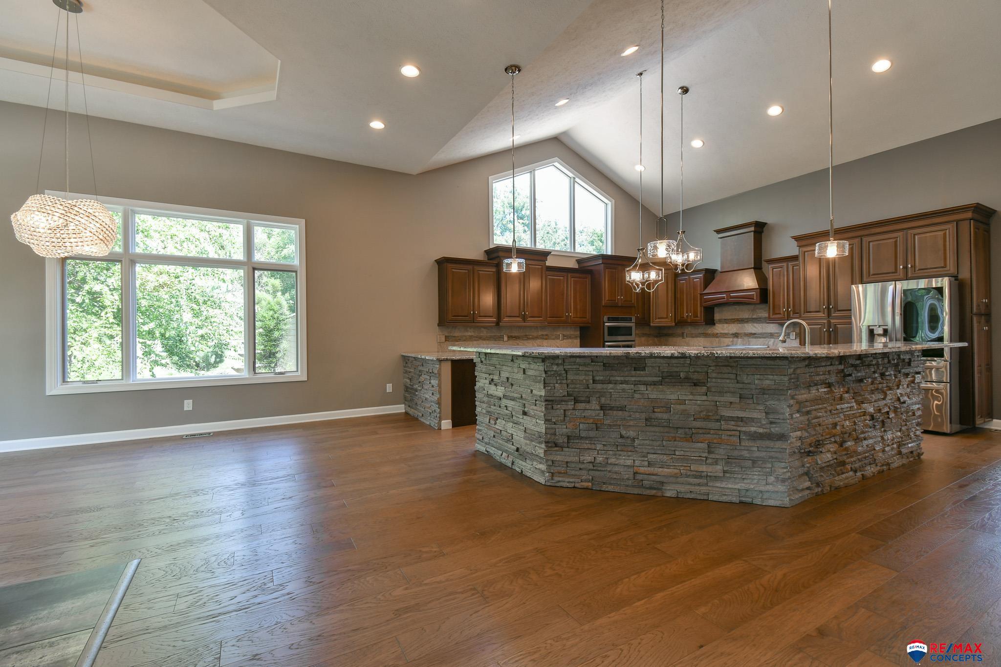 Lincoln, Nebraska, 68523, United States, 5 Bedrooms Bedrooms, ,5 BathroomsBathrooms,Residential,Active,1884993