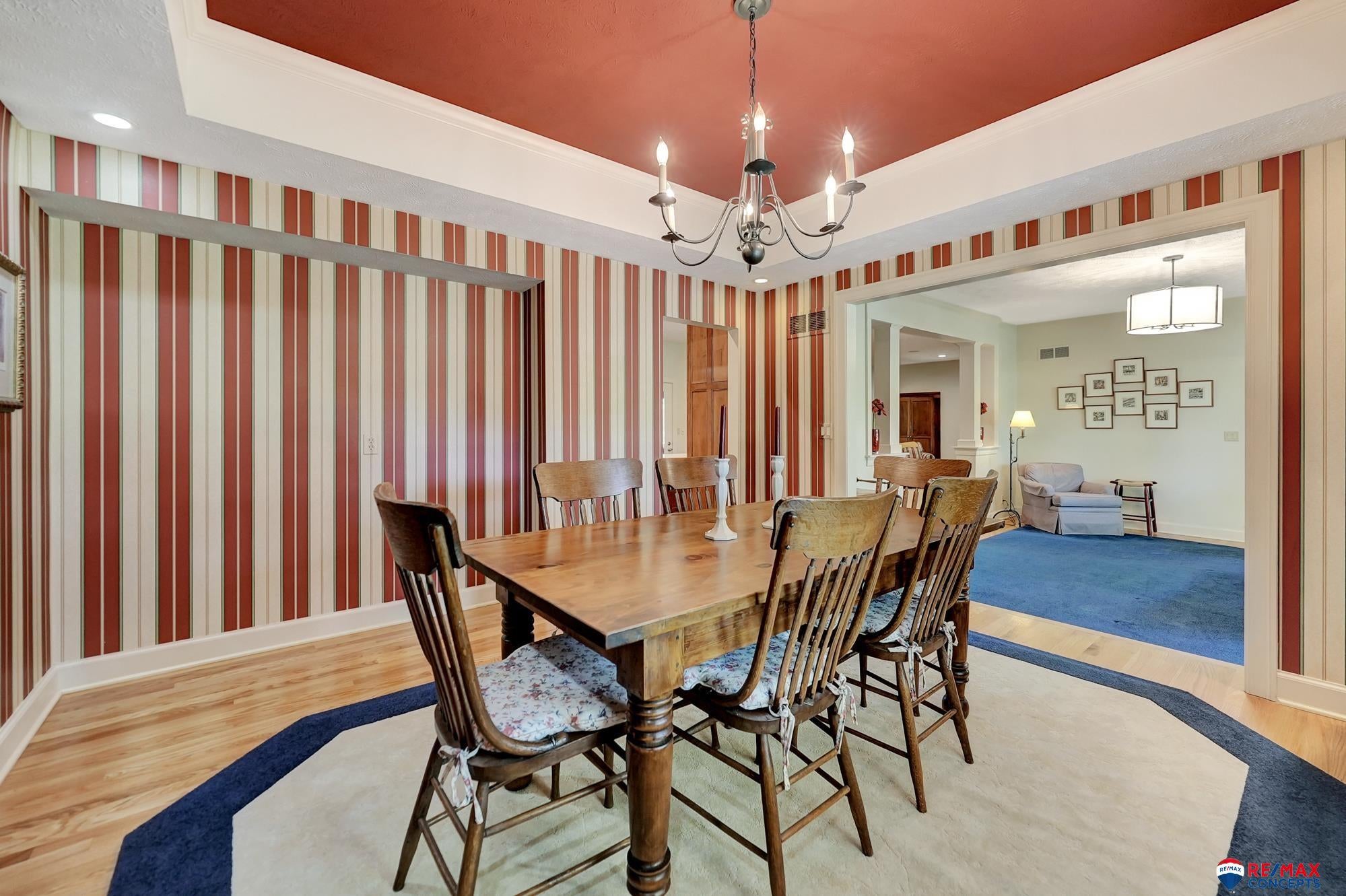 Lincoln, Nebraska, 68520, United States, 3 Bedrooms Bedrooms, ,5 BathroomsBathrooms,Residential,Active,1820460
