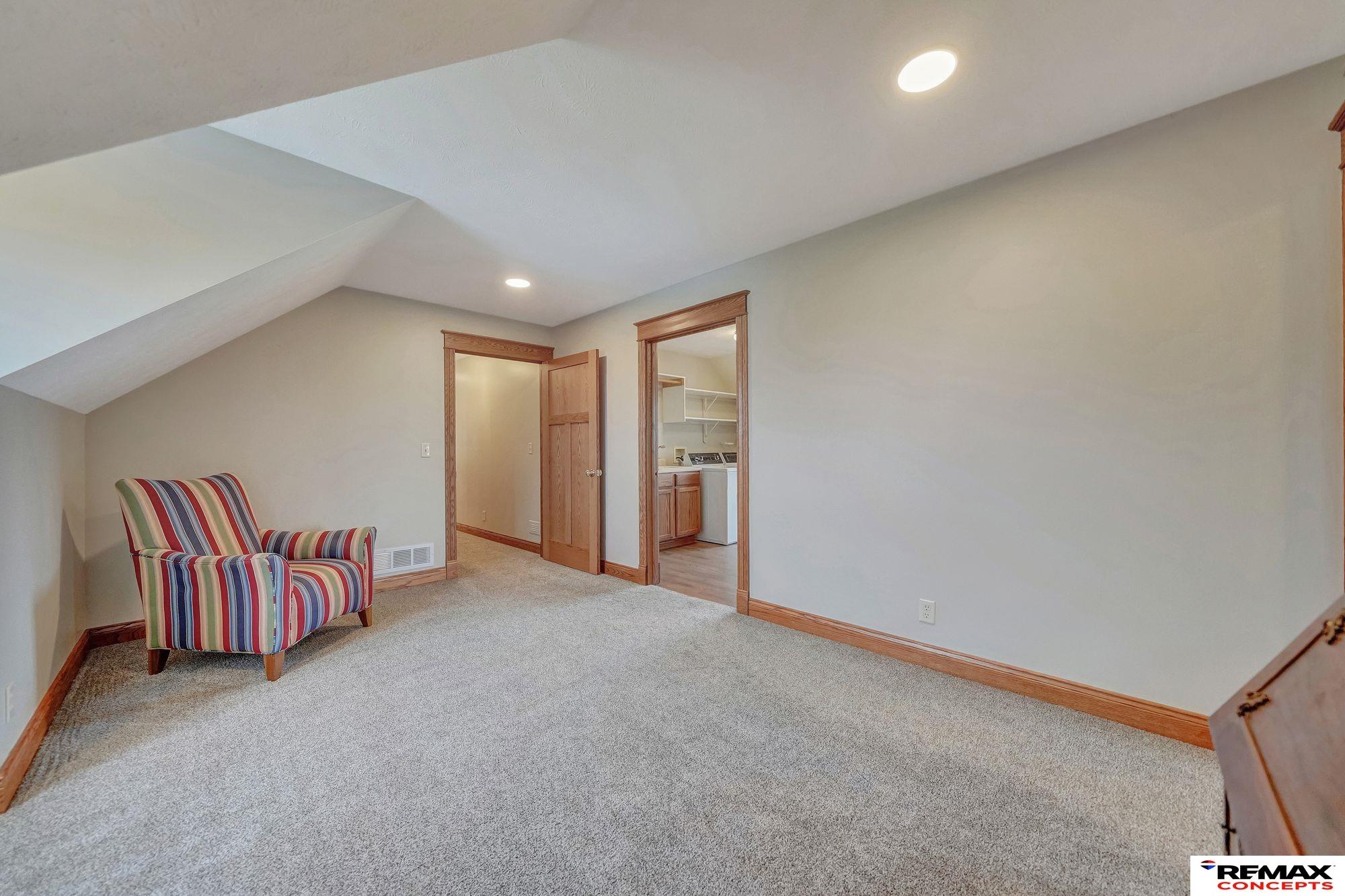 Roca, Nebraska, 68430, United States, 7 Bedrooms Bedrooms, ,4 BathroomsBathrooms,Residential,Active,1954025