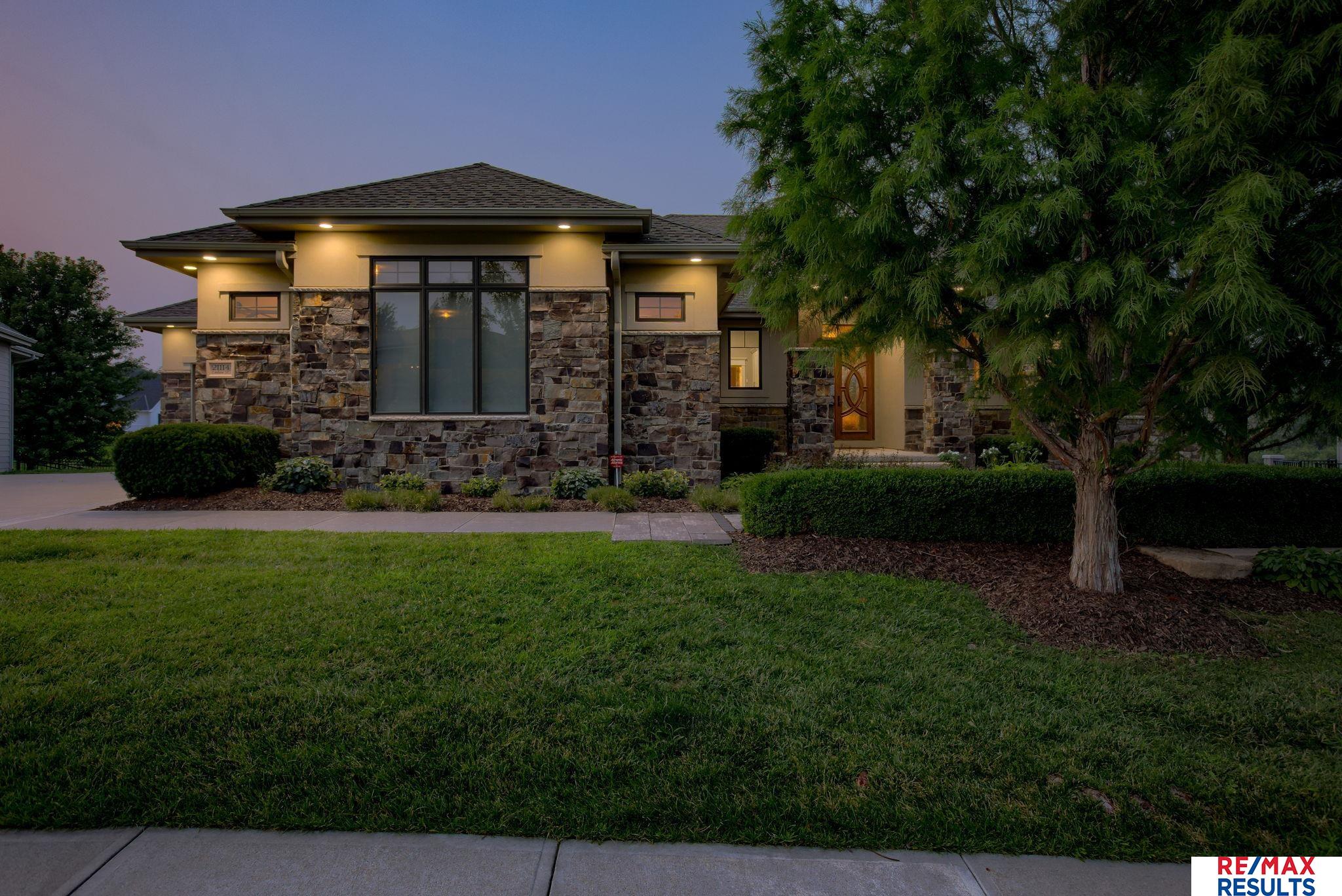 Omaha, Nebraska, 68022, United States, 5 Bedrooms Bedrooms, ,4 BathroomsBathrooms,Residential,Active,1905352