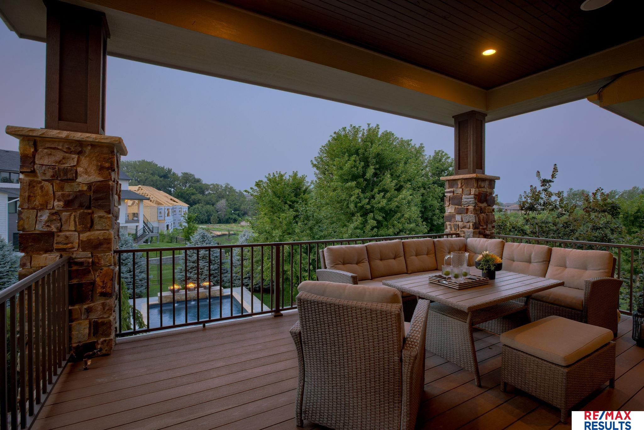 Omaha, Nebraska, 68022, United States, 5 Bedrooms Bedrooms, ,4 BathroomsBathrooms,Residential,Active,1905352