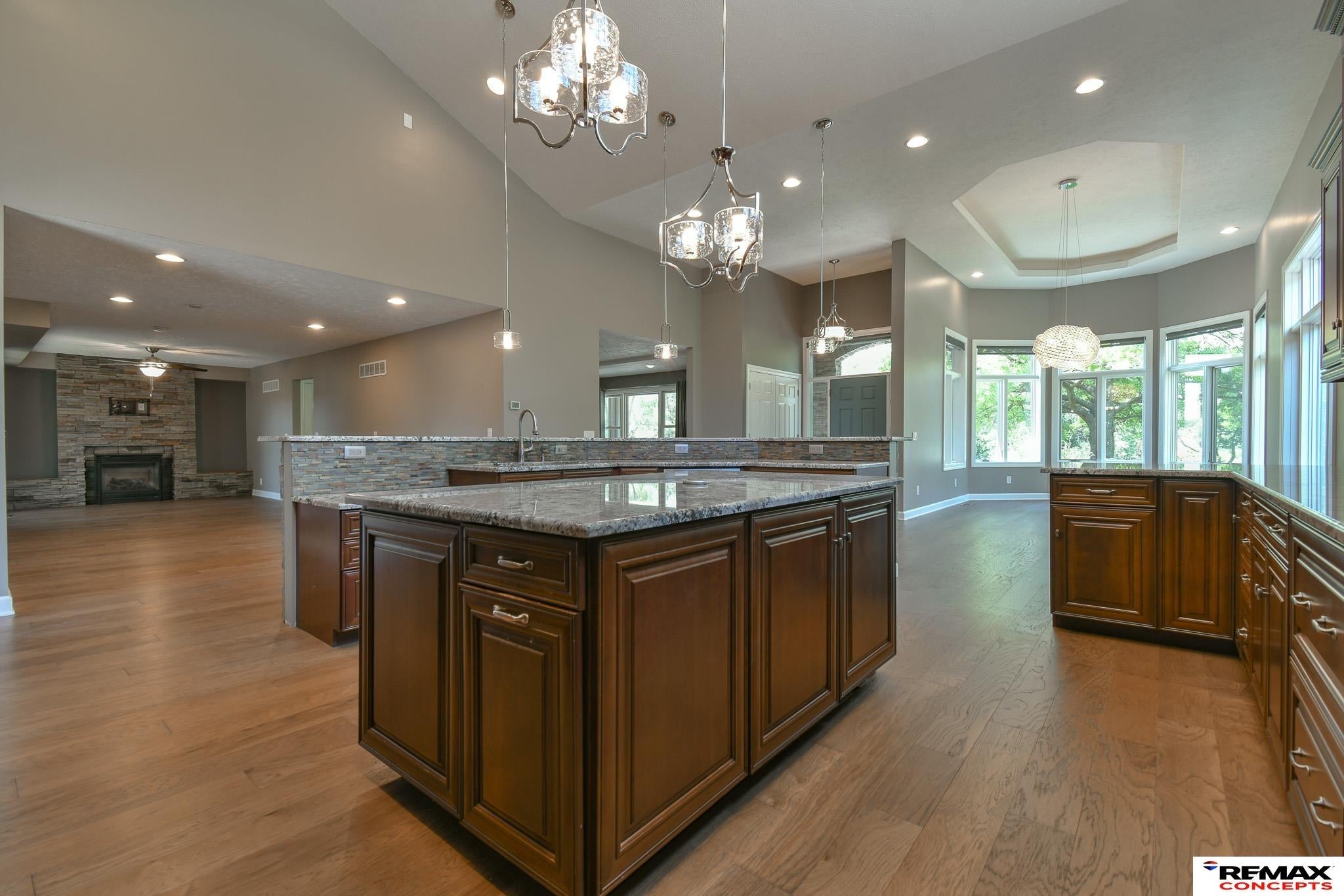 Lincoln, Nebraska, 68523, United States, 5 Bedrooms Bedrooms, ,5 BathroomsBathrooms,Residential,Active,1884993