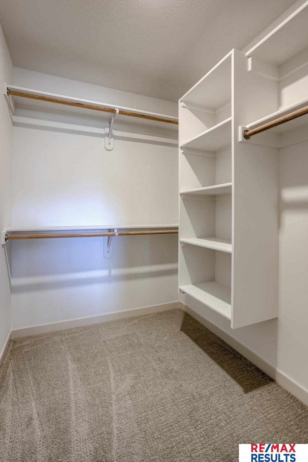 Omaha, Nebraska, 68022, United States, 5 Bedrooms Bedrooms, ,5 BathroomsBathrooms,Residential,Active,2008923