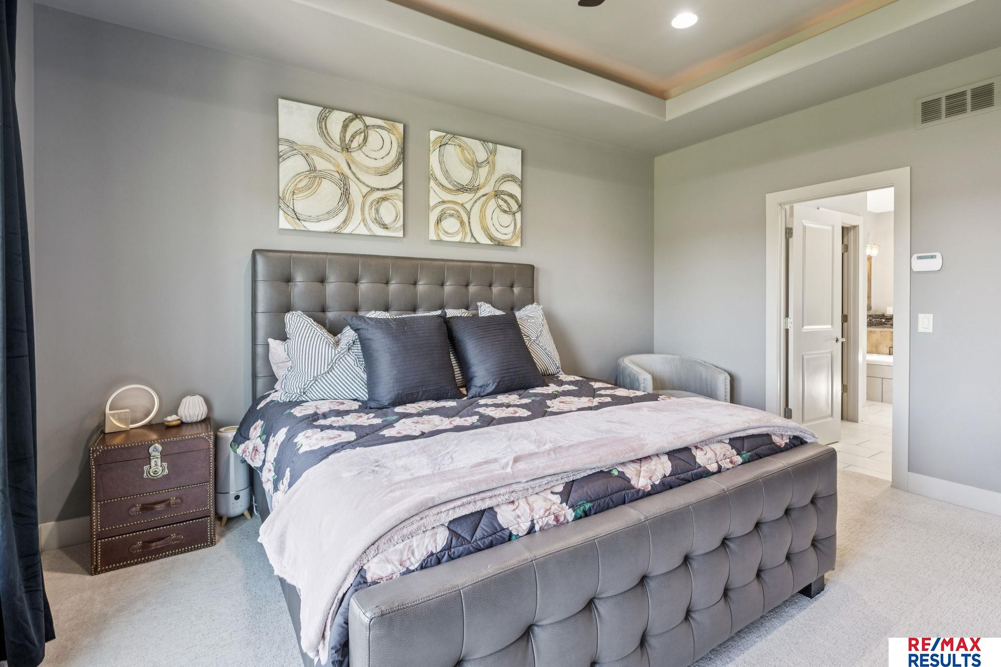 Omaha, Nebraska, 68022, United States, 5 Bedrooms Bedrooms, ,5 BathroomsBathrooms,Residential,Active,1965857