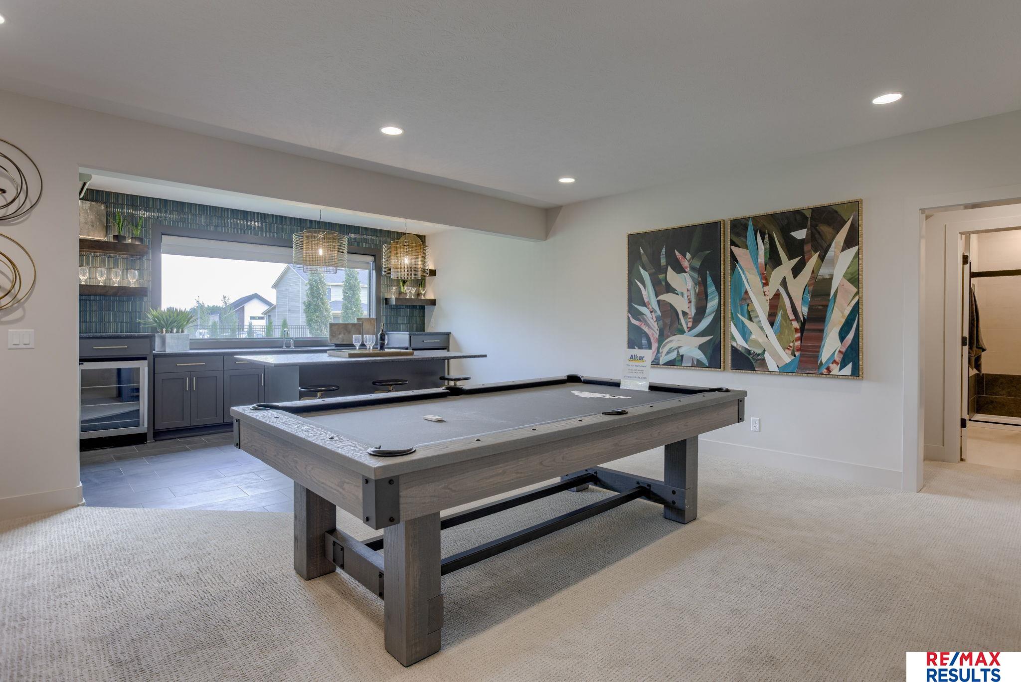 Omaha, Nebraska, 68022, United States, 5 Bedrooms Bedrooms, ,5 BathroomsBathrooms,Residential,Active,2008923