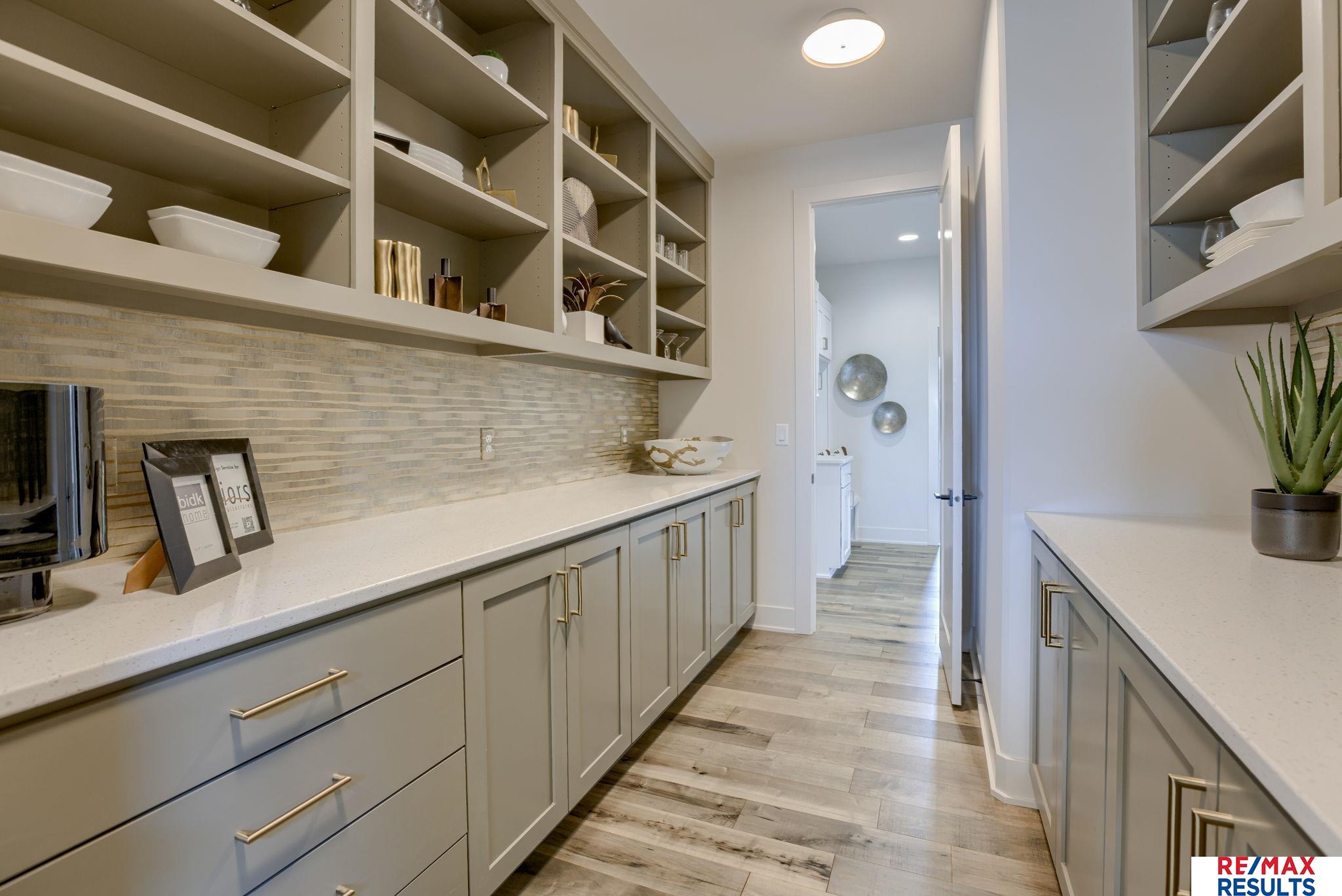 Omaha, Nebraska, 68022, United States, 5 Bedrooms Bedrooms, ,5 BathroomsBathrooms,Residential,Active,2008923