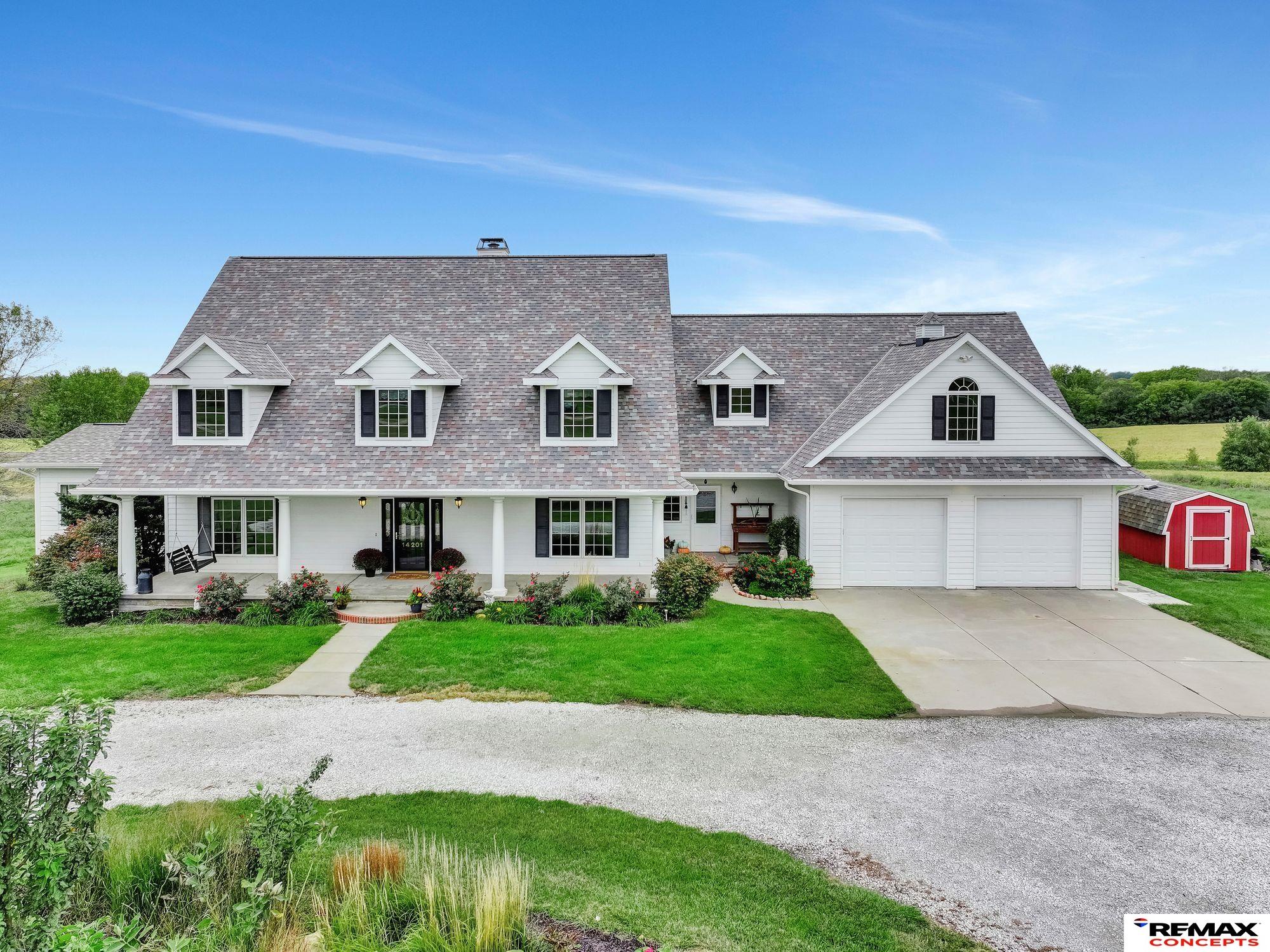 Roca, Nebraska, 68430, United States, 7 Bedrooms Bedrooms, ,4 BathroomsBathrooms,Residential,Active,1954025