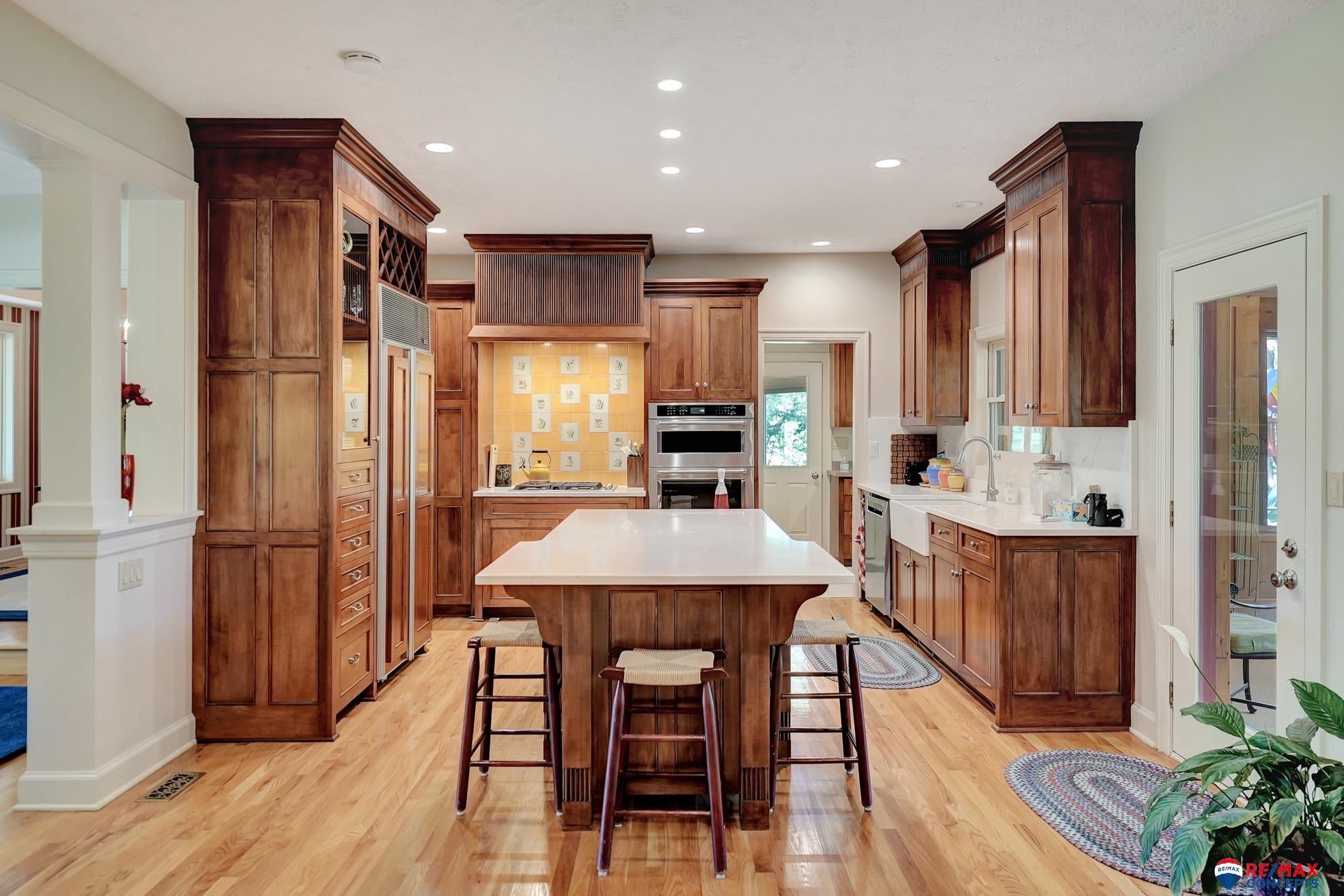 Lincoln, Nebraska, 68520, United States, 3 Bedrooms Bedrooms, ,5 BathroomsBathrooms,Residential,Active,1820460