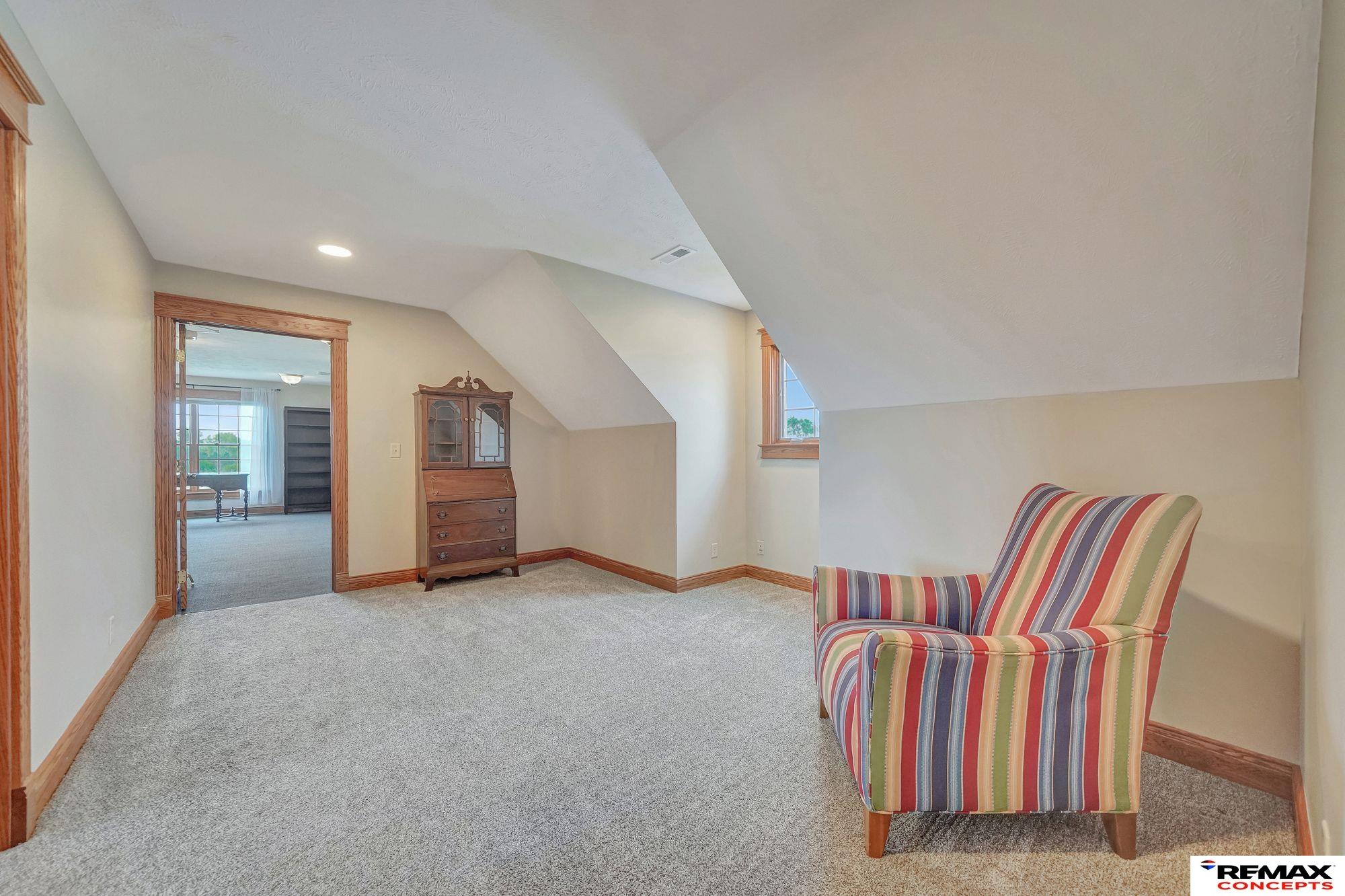 Roca, Nebraska, 68430, United States, 7 Bedrooms Bedrooms, ,4 BathroomsBathrooms,Residential,Active,1954025