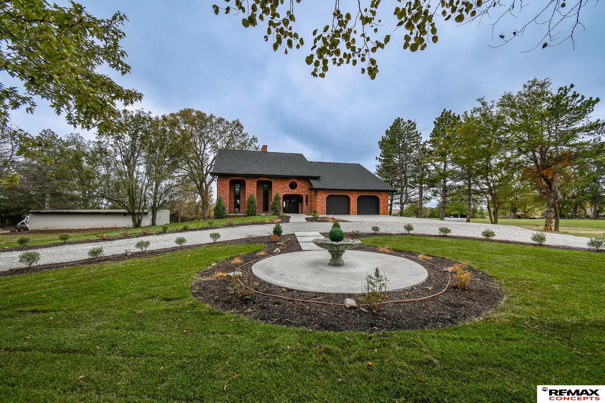 Denton, Nebraska, 68339, United States, 4 Bedrooms Bedrooms, ,5 BathroomsBathrooms,Residential,Active,1993967