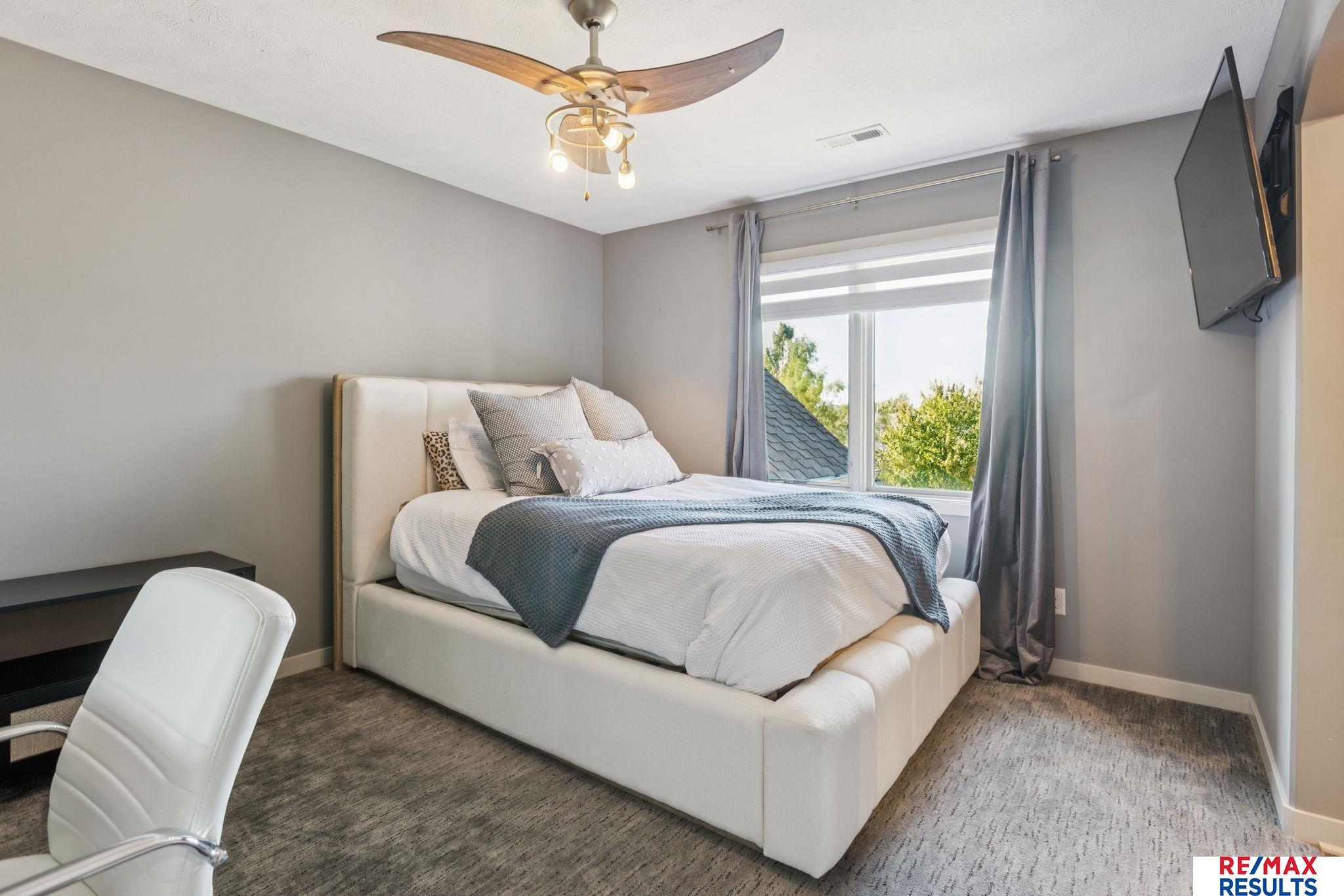 Omaha, Nebraska, 68022, United States, 5 Bedrooms Bedrooms, ,5 BathroomsBathrooms,Residential,Active,1965857