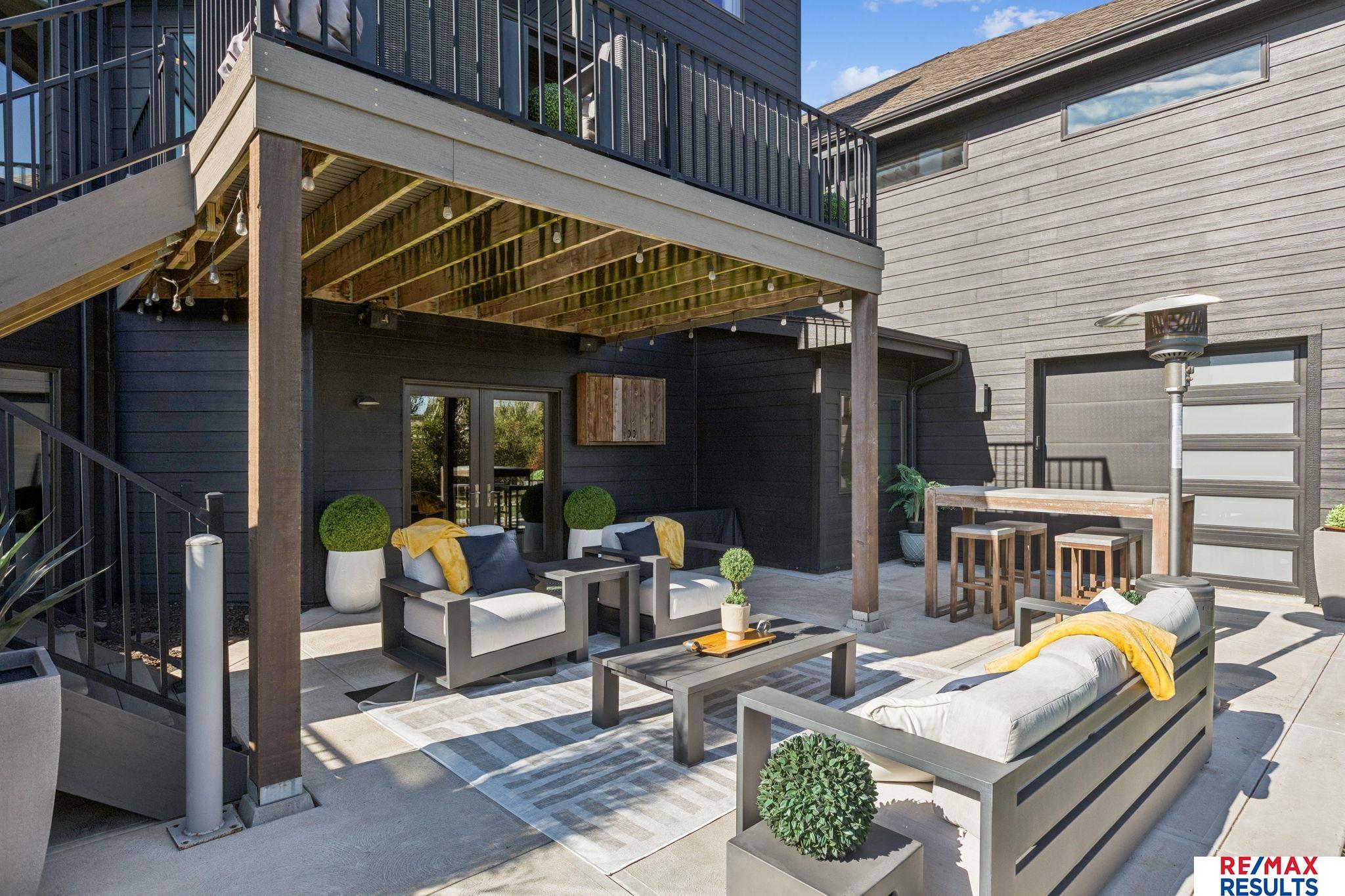 Omaha, Nebraska, 68022, United States, 5 Bedrooms Bedrooms, ,5 BathroomsBathrooms,Residential,Active,1965857