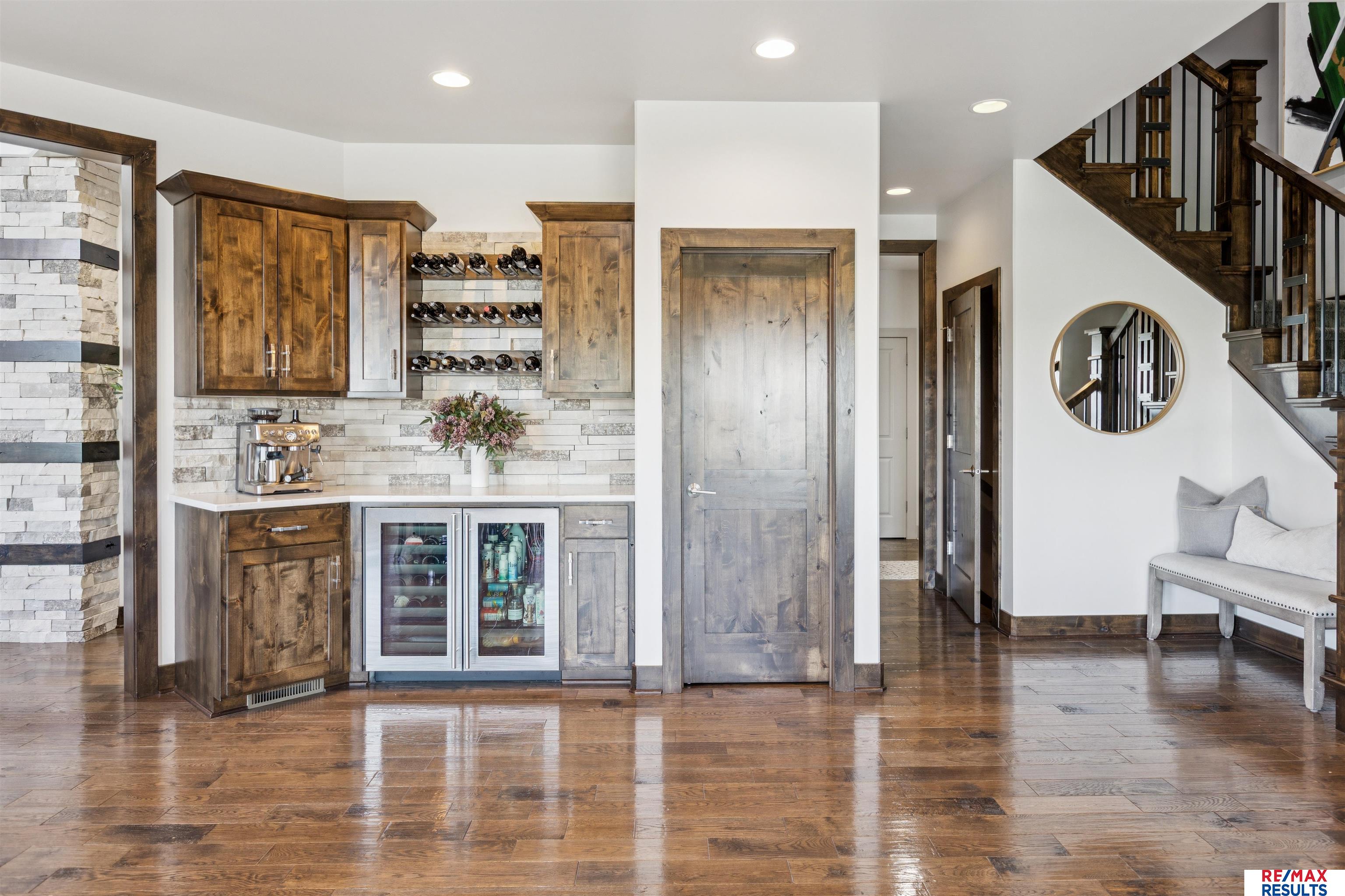 Omaha, Nebraska, 68022, United States, 5 Bedrooms Bedrooms, ,5 BathroomsBathrooms,Residential,Active,1965857