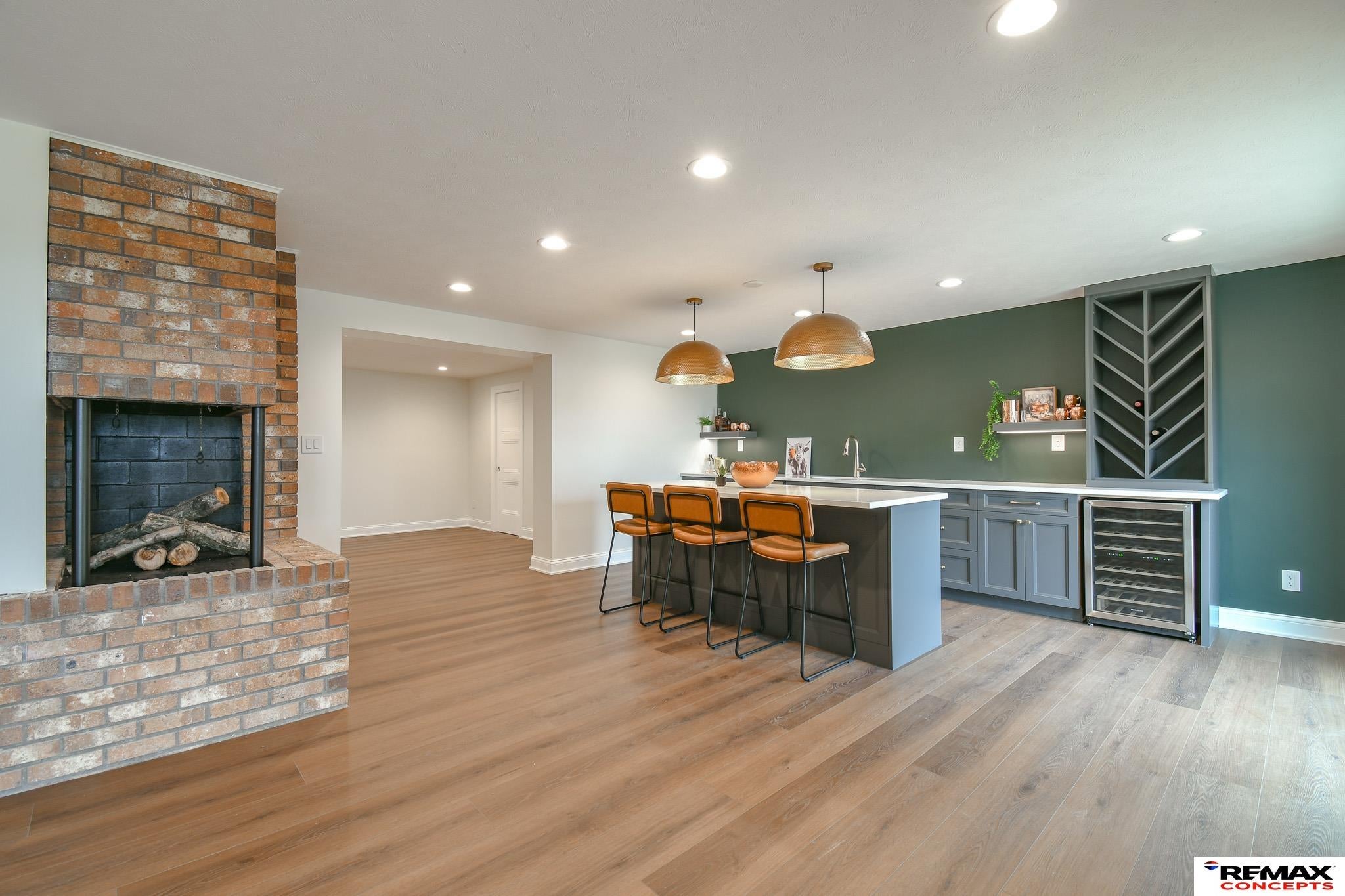 Denton, Nebraska, 68339, United States, 4 Bedrooms Bedrooms, ,5 BathroomsBathrooms,Residential,Active,1993967