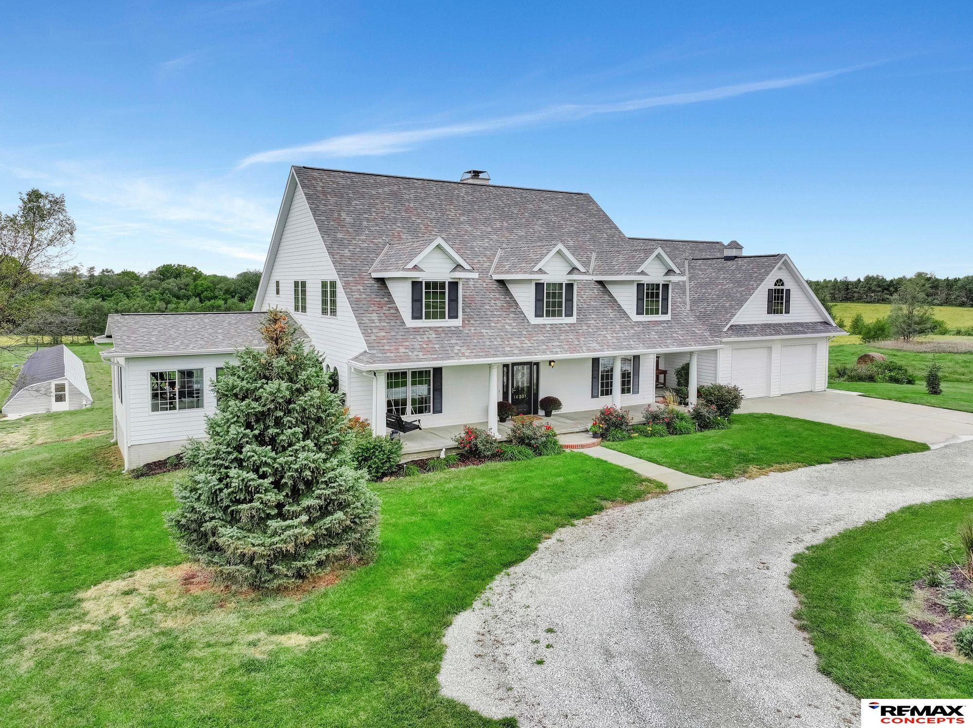 Roca, Nebraska, 68430, United States, 7 Bedrooms Bedrooms, ,4 BathroomsBathrooms,Residential,Active,1954025