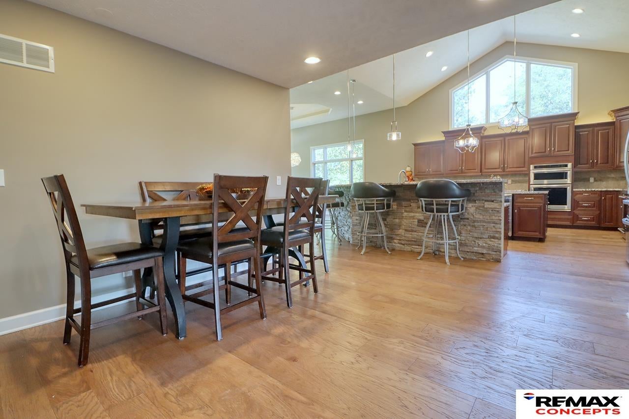 Lincoln, Nebraska, 68523, United States, 5 Bedrooms Bedrooms, ,5 BathroomsBathrooms,Residential,Active,1884993