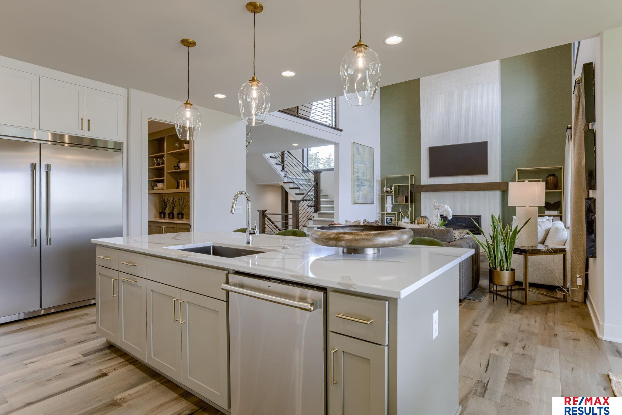 Omaha, Nebraska, 68022, United States, 5 Bedrooms Bedrooms, ,5 BathroomsBathrooms,Residential,Active,2008923