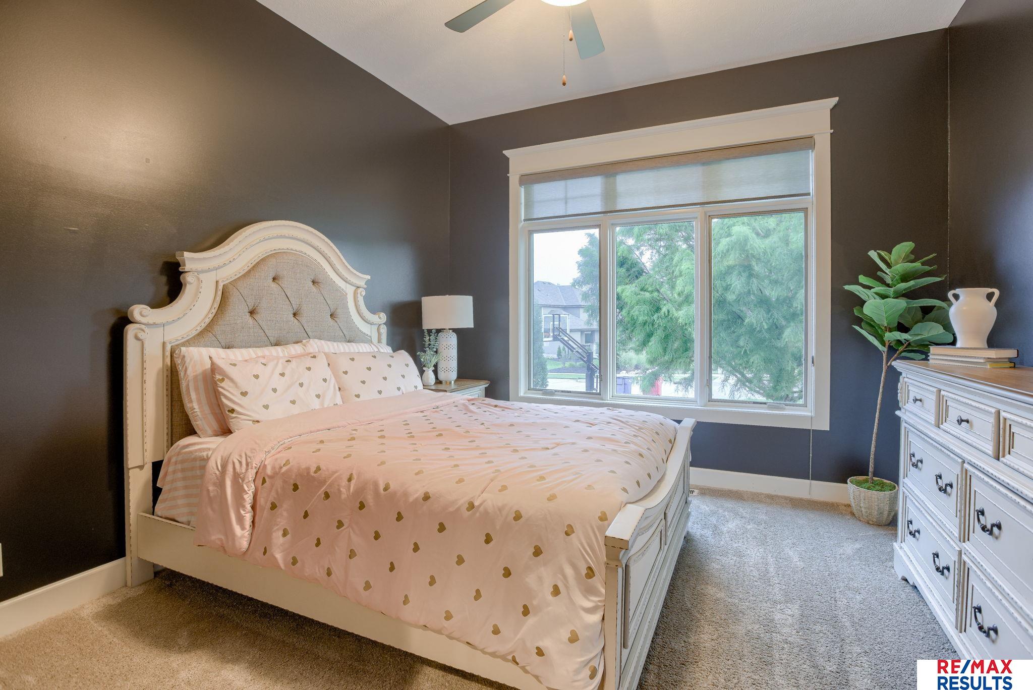 Omaha, Nebraska, 68022, United States, 5 Bedrooms Bedrooms, ,4 BathroomsBathrooms,Residential,Active,1905352