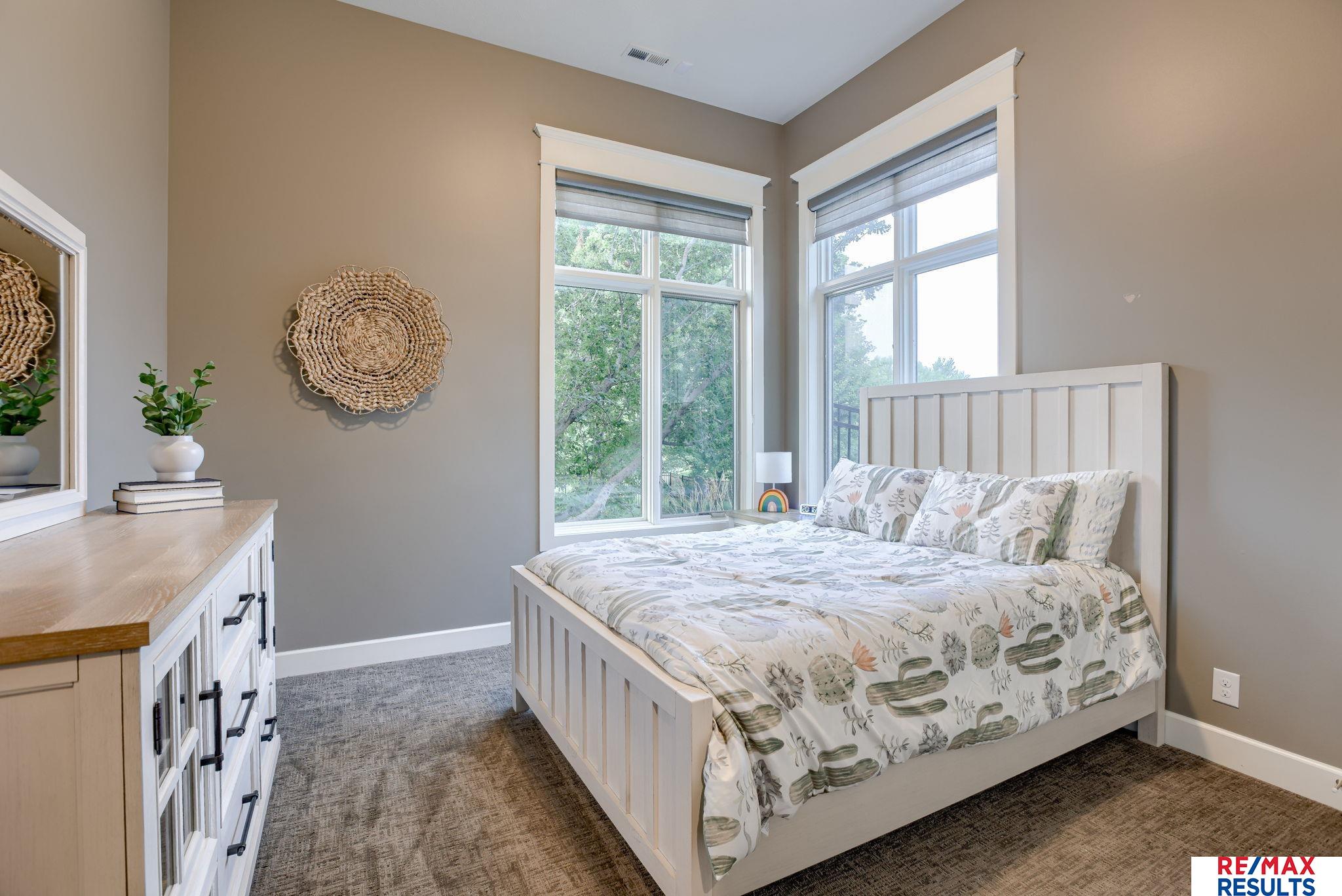 Omaha, Nebraska, 68022, United States, 5 Bedrooms Bedrooms, ,4 BathroomsBathrooms,Residential,Active,1905352