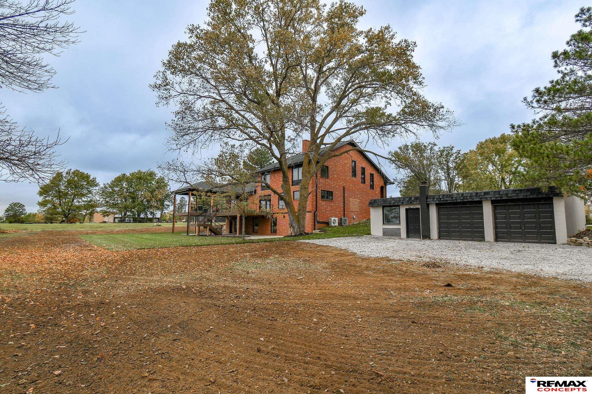 Denton, Nebraska, 68339, United States, 4 Bedrooms Bedrooms, ,5 BathroomsBathrooms,Residential,Active,1993967