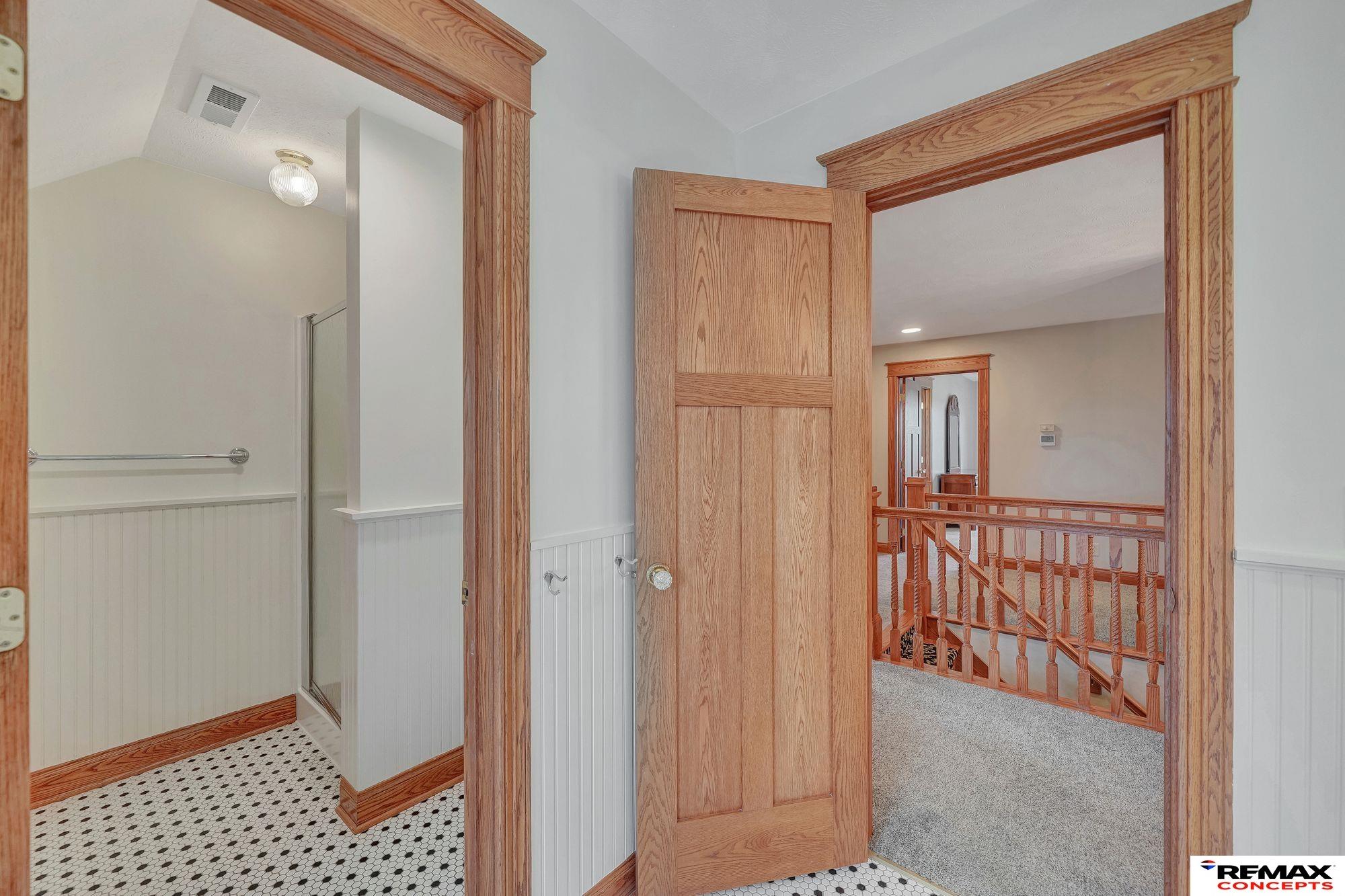 Roca, Nebraska, 68430, United States, 7 Bedrooms Bedrooms, ,4 BathroomsBathrooms,Residential,Active,1954025