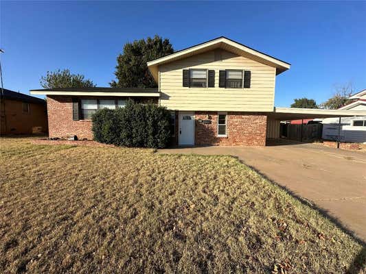 111 E HILLCREST LN, HOBART, OK 73651 - Image 1