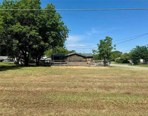 1026 E HAYES ST, MANGUM, OK 73554 - Image 1