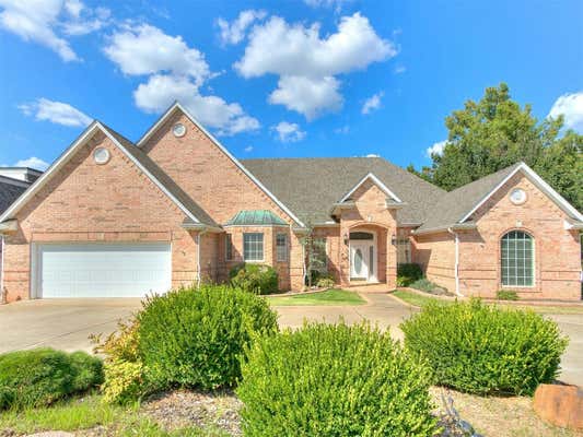 9211 WHISPERING OAK DR, MIDWEST CITY, OK 73130 - Image 1