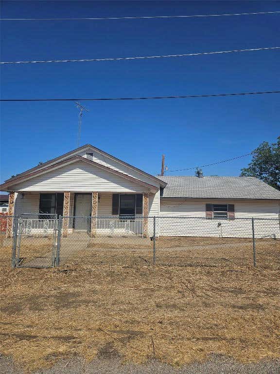 208 S GRAND AVE, MARTHA, OK 73556, photo 1 of 10