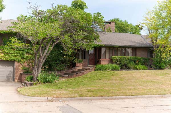 3215 WINTER DR, OKLAHOMA CITY, OK 73112, photo 2 of 38