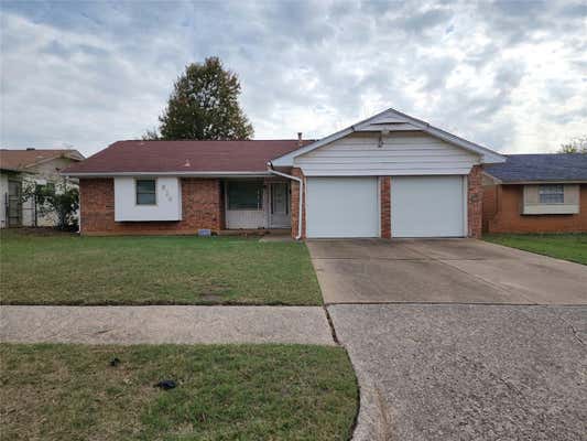 828 WILLOW BROOK DR, MIDWEST CITY, OK 73110 - Image 1