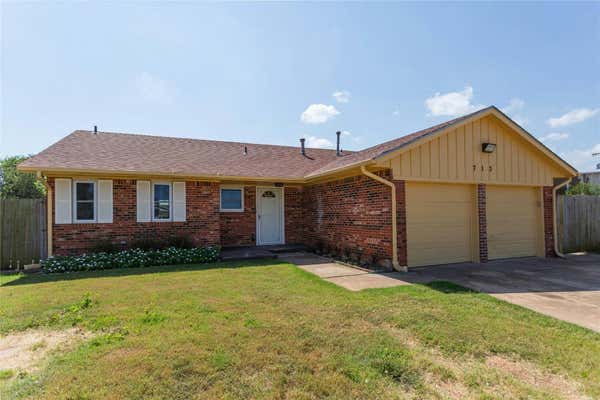 713 WILKINSON DR, MOORE, OK 73160 - Image 1