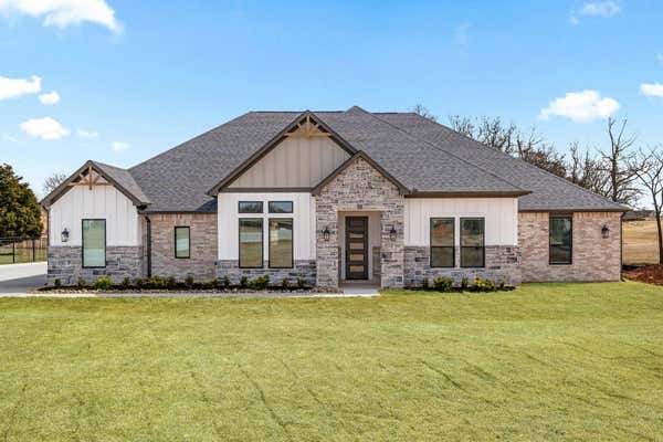 2215 WINTERCREEK BLVD, BLANCHARD, OK 73010 - Image 1